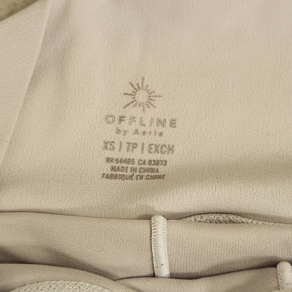 Aerie Offline White Beige Workout Yoga Skort Skirt Size XS Tiered #R432 - Picture 2 of 7